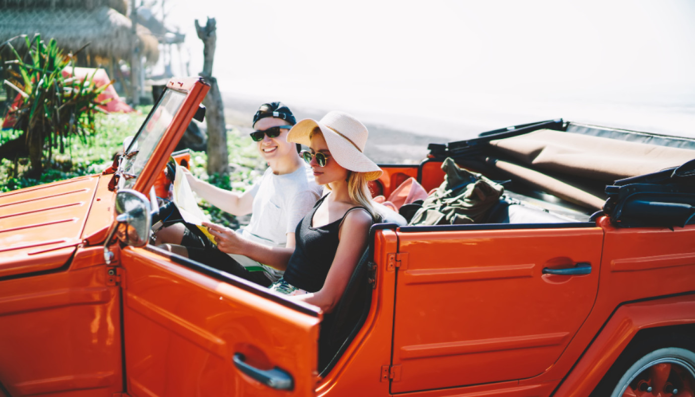 Transports - Vous cherchez une voiture vintage ? Craquez pour la location d’une Méhari !